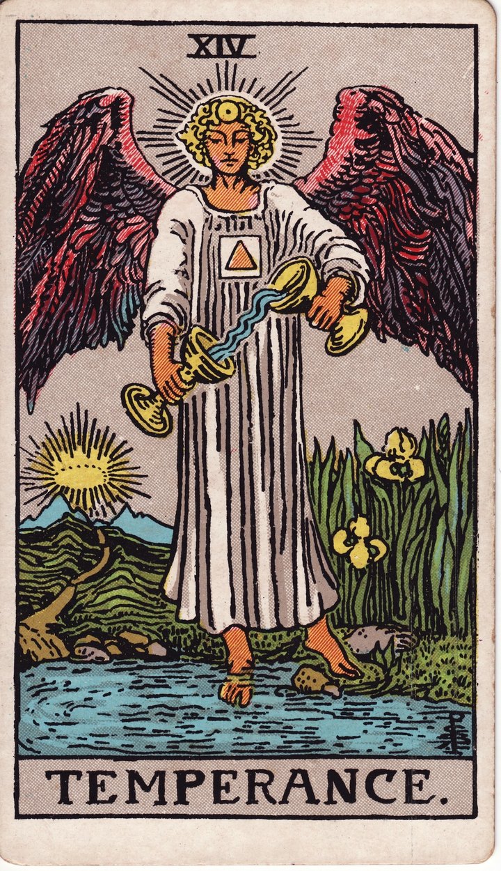 節制（Temperance）のカード図像