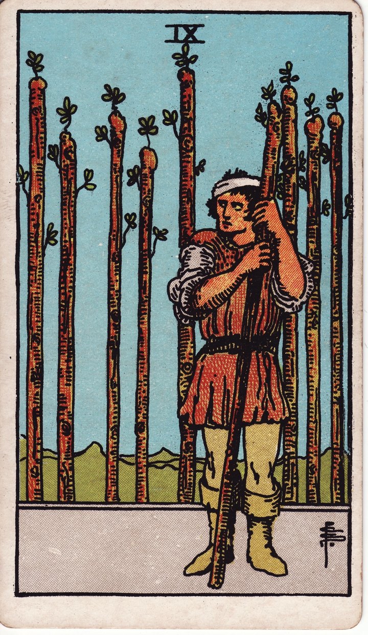 ワンドの9（Nine of Wands）のカード図像